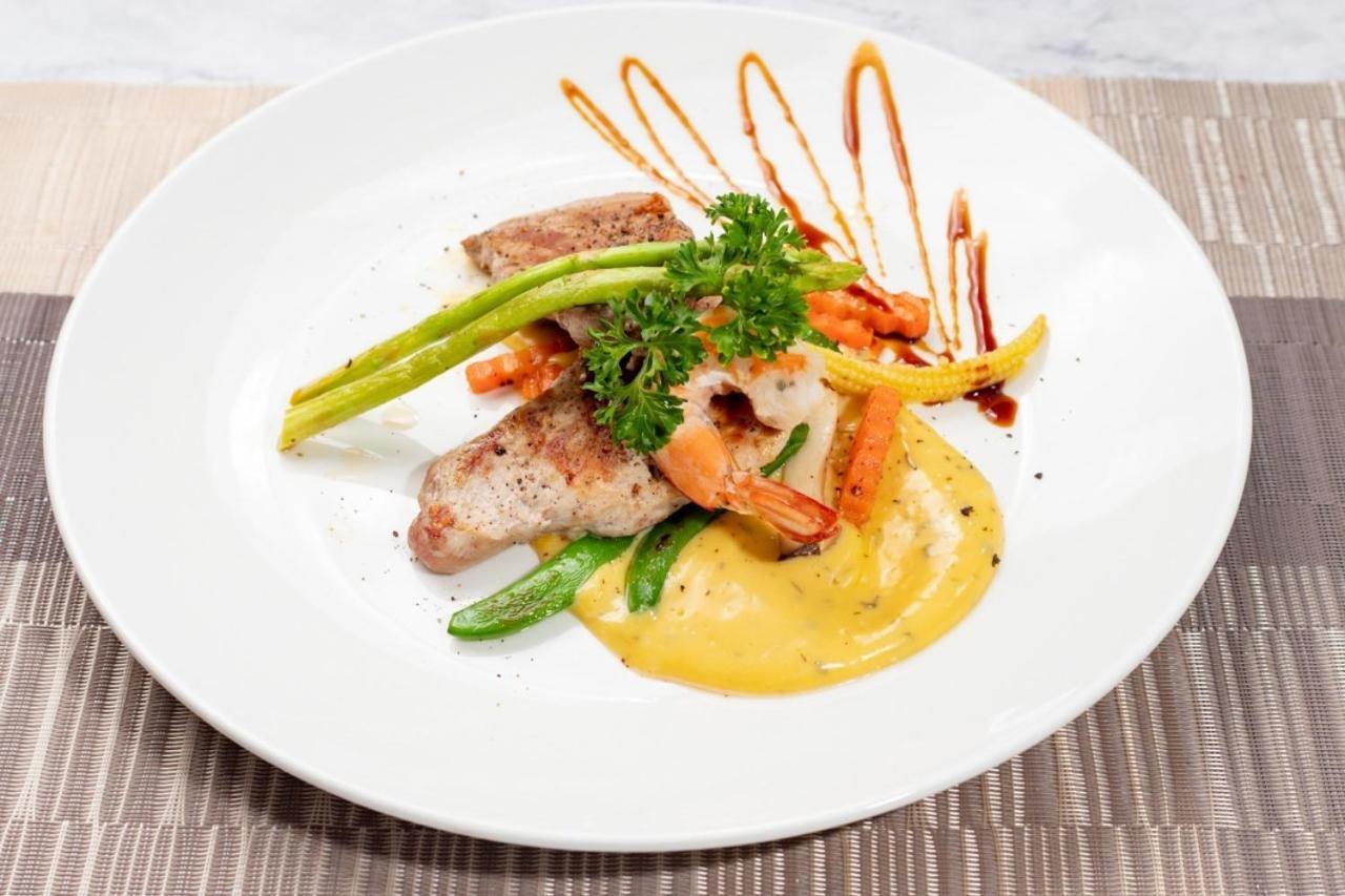 Zip Hotel & Restaurant Pattaya Dış mekan fotoğraf