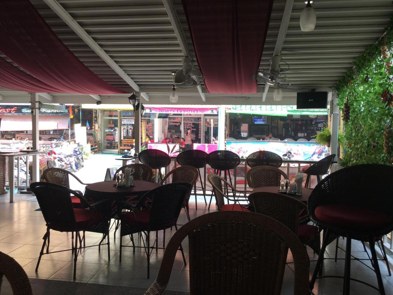 Zip Hotel & Restaurant Pattaya Dış mekan fotoğraf